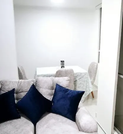 Hermoso Apartamento En Vac Con Piscina Y Balcon Parque Heredia Flamenco Apartamento *